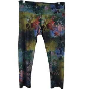 Onzie Galaxy Floral Athletic Hiking Walking Yoga Pickle Ball Capri Leggings M/L